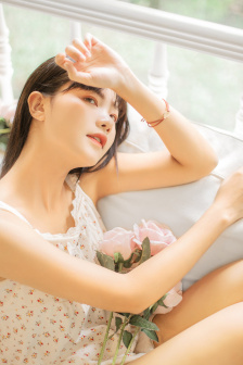 女生一次可以吃多少精华液
