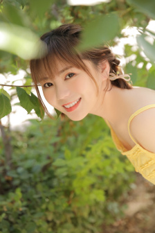 美女和帅哥强吻全身